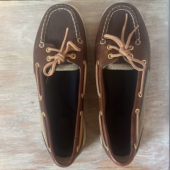 Sherry Brown Women’s Top Siders - Picture 5 of 7